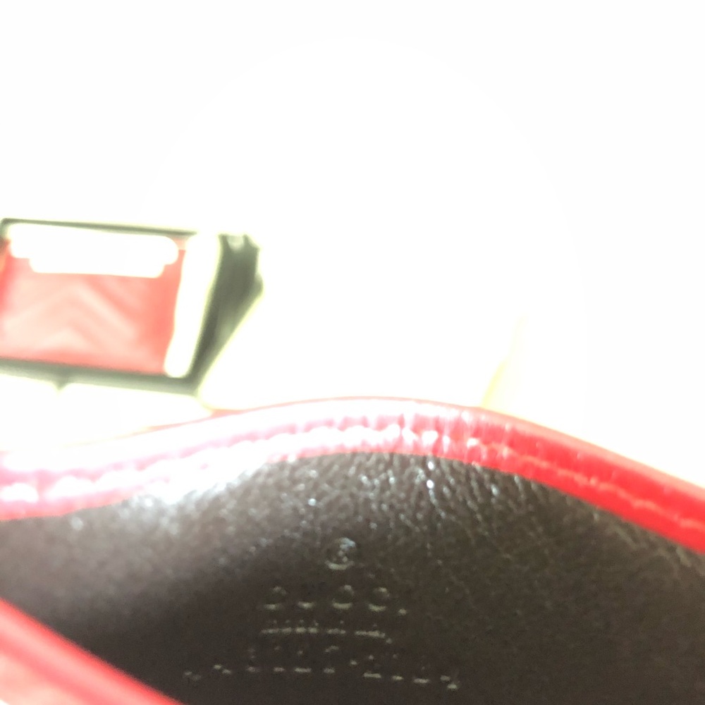 šSOLDšBrand New Gucci Marmont Card Case in Red - Picture 3 of 3